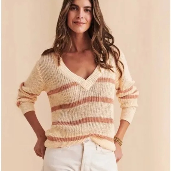 Faherty Miramar V-Neck Sweater 
Coconut Cottage Stripe 
Size XS 
Linen Blend - Picture 9 of 9